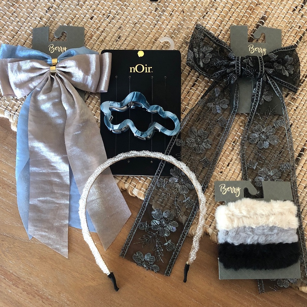 nOir and Berry Hair Accessory Set - Gray, Black, blue & Cream
